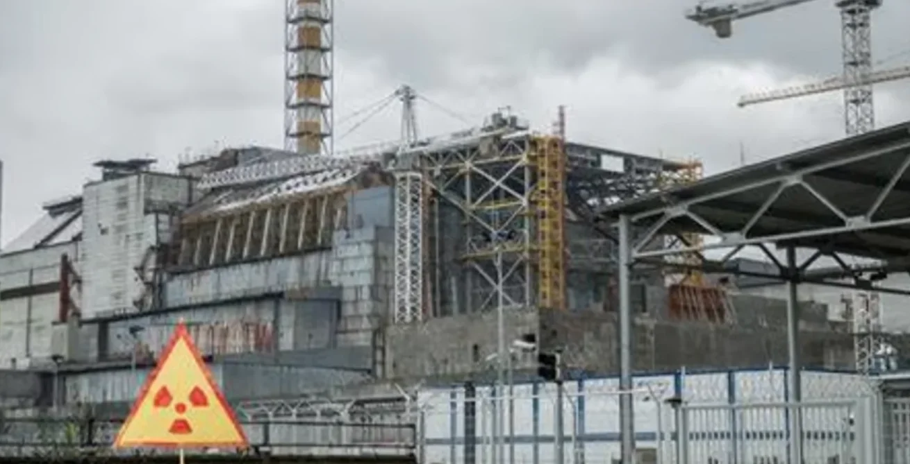 4 DECENII DE LA TRAGEDIA CARE A ÎNGHEȚAT UN ORAȘ ÎN TĂCERE