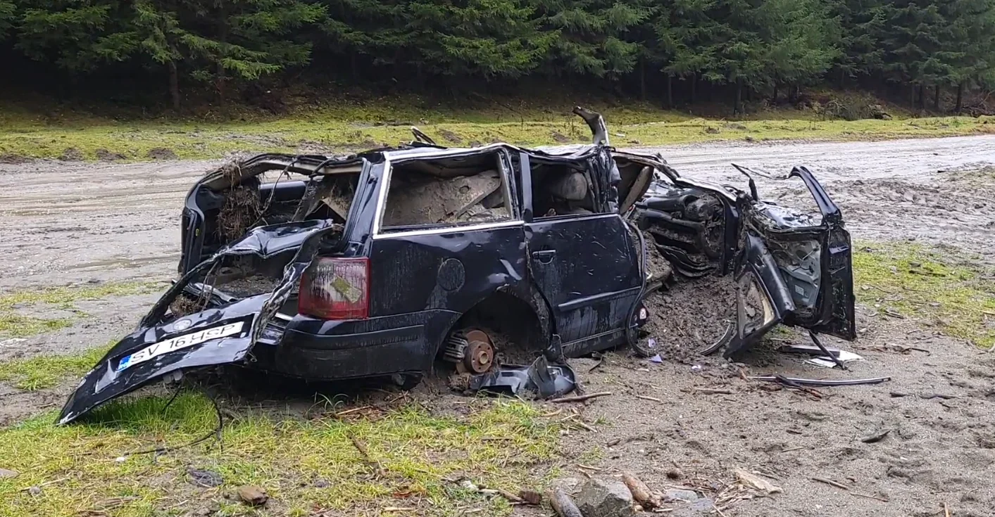 Urmele dezastrului de la Broșteni, încă la vedere