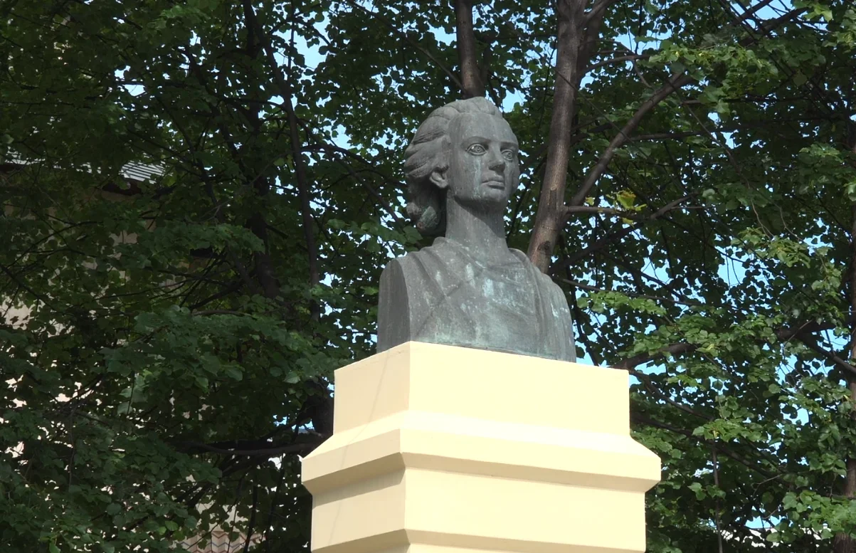 Eminescu,comemorat prin poezie, la Suceava