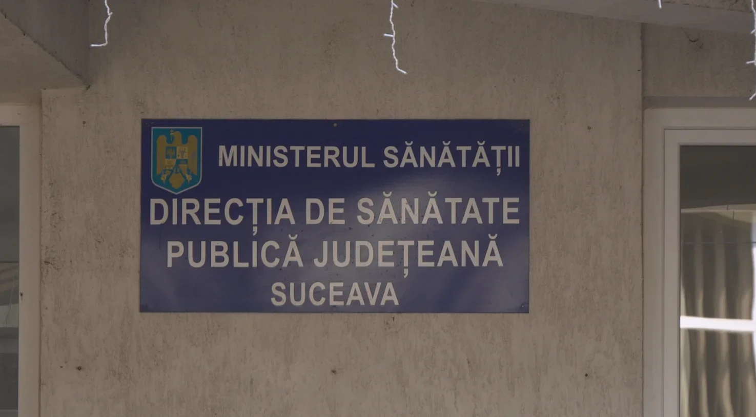 Bacterii periculoase în alimente și pe mâinile personalului