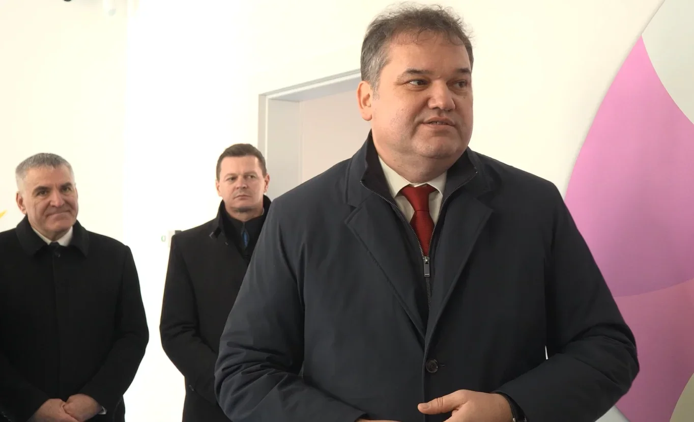 Cseke Attila: "Sala polivalentă din Suceava va fi finalizată în 2026"