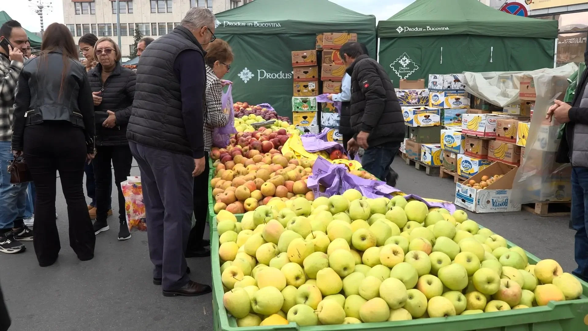 Ediția a XX-a a „Târgului mărului”,  un adevărat succes