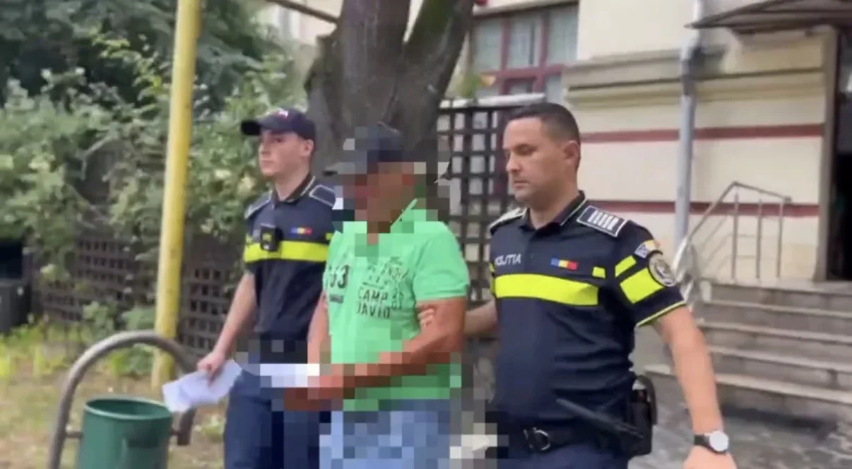 Botoșăneanul care a schingiuit un caine, arestat