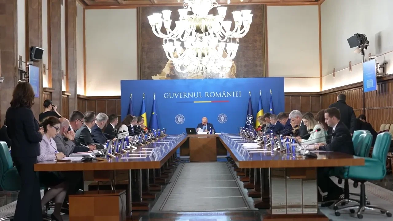 Noua lege a salarizării schimbă regulile în sistemul bugetar