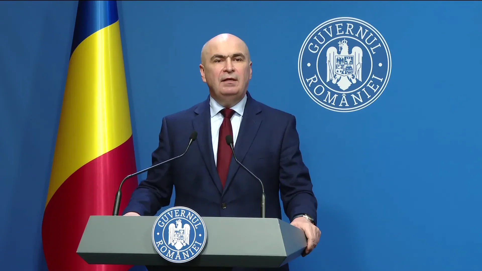 Guvernul reduce sporul de doctorat la 500 de lei
