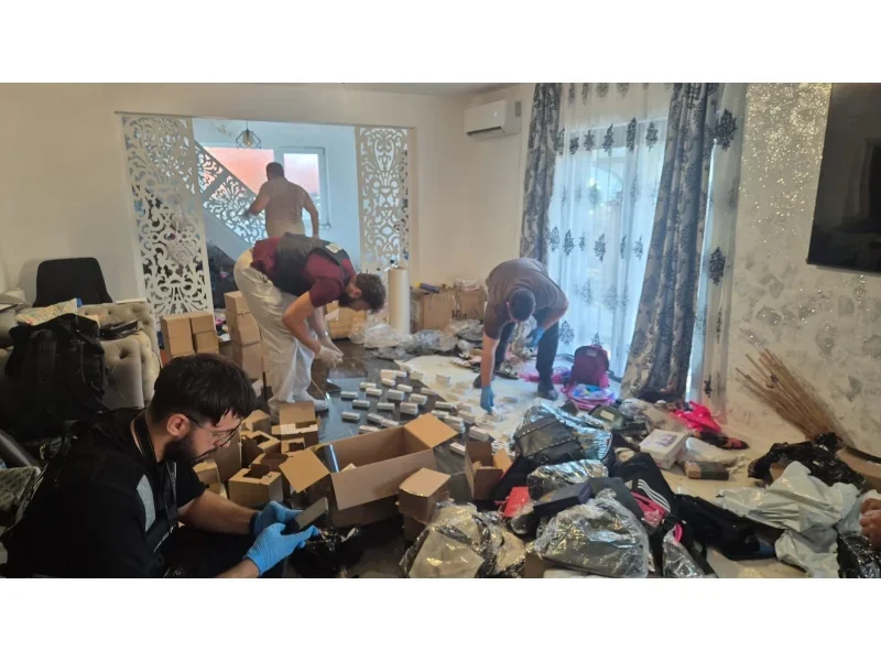 Percheziții făcute de polițiștii suceveni la 3 adrese din Constanța