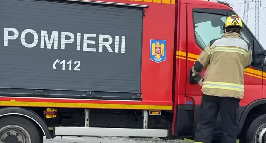 Simulare de accident rutier și flash mob antiviolență cu peste 2000 de elevi, la Suceava