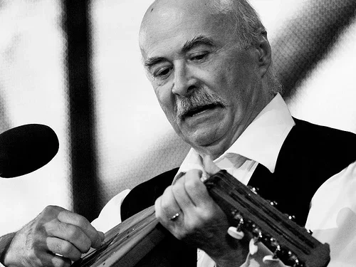 Artistul Tudor Gheorghe a ajuns de urgență la spital