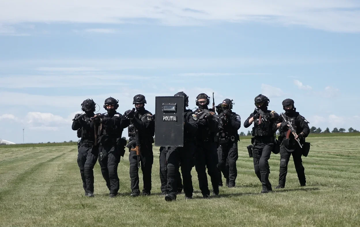 Exercițiu impresionant al polițiștilor de la Serviciul de Acțiuni Speciale