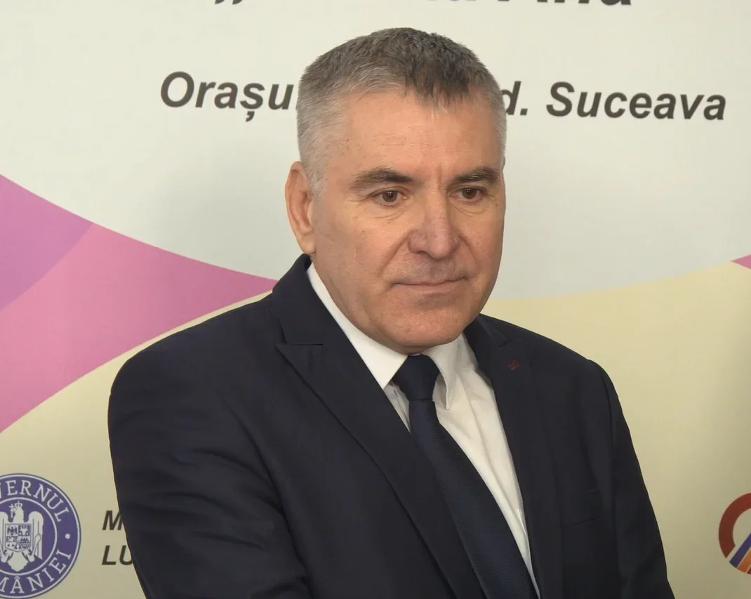 Primarul Adrian Popoiu a prezentat proiectele derulate la Siret