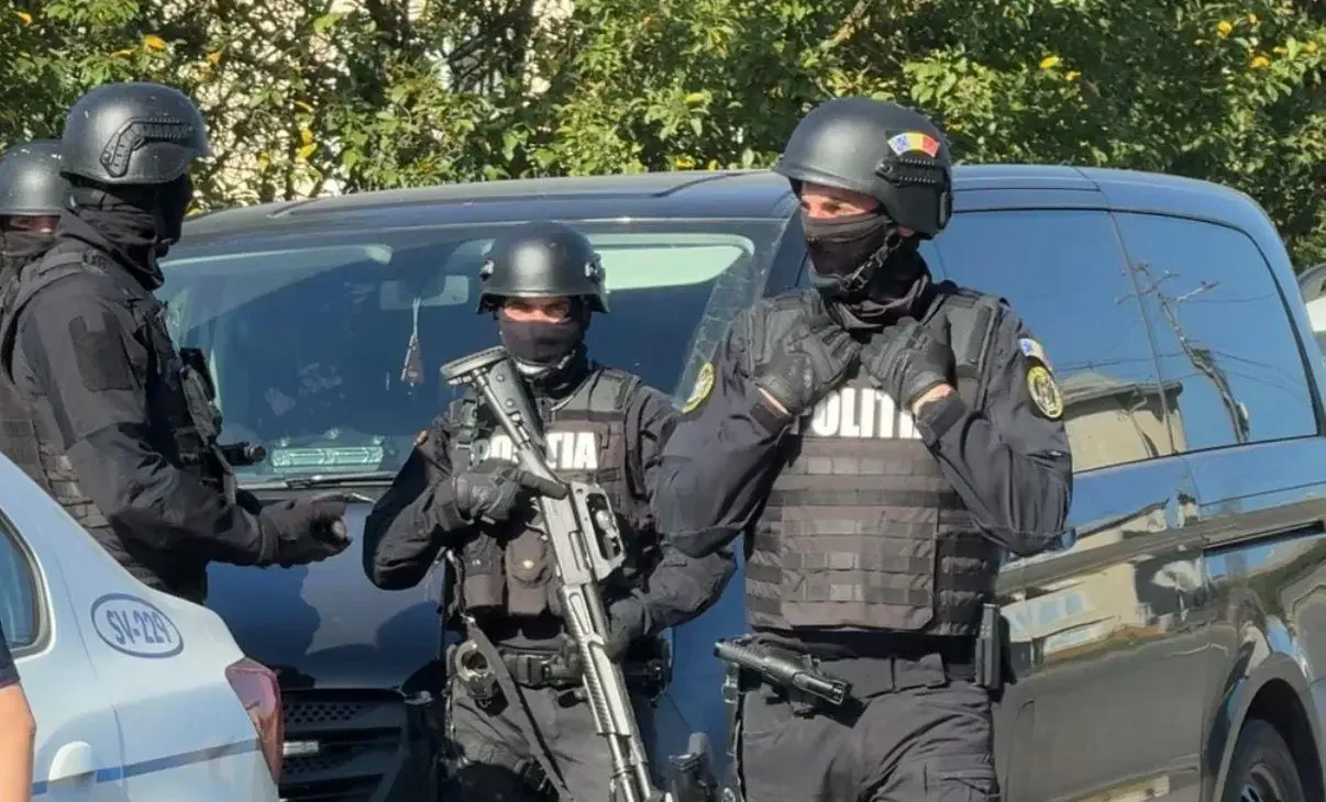 Percheziții de amploare la adrese din județele Iași, Neamț și alte sute de locații din țară