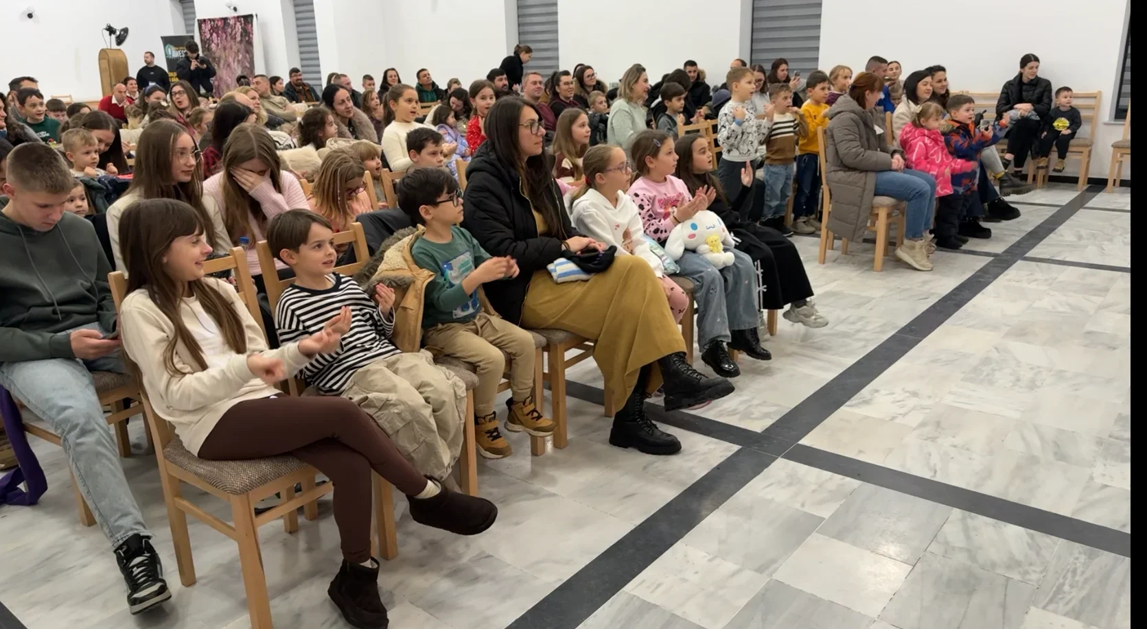 Solidaritate și emoție în comuna Ipotești,județul Suceava