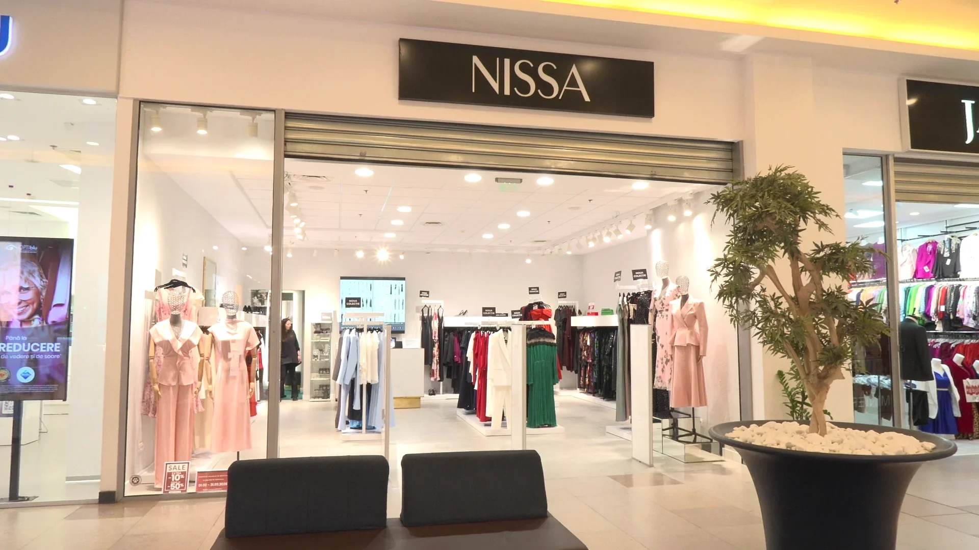Ținute rafinate, la magazinul Nissa din Iulius Mall Suceava